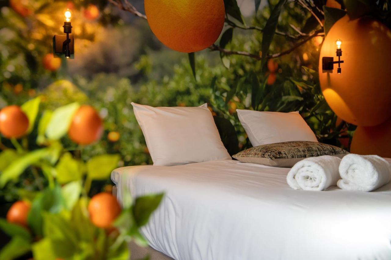 Hotel Four Гелдроп Екстериор снимка